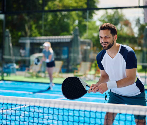 Normes construction court de pickleball